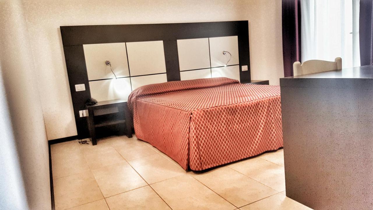 Hotel Alla Terrazza Μπιμπιόνε Εξωτερικό φωτογραφία